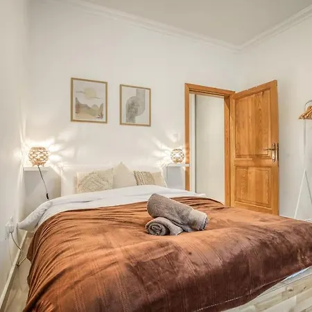 Spacious And Flat In Spinola Bay St. Julian's