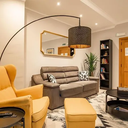 Spacious And Flat In Spinola Bay