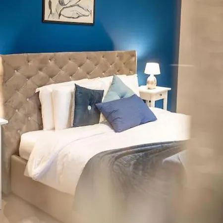 Spacious And Flat In Spinola Bay Lejlighed