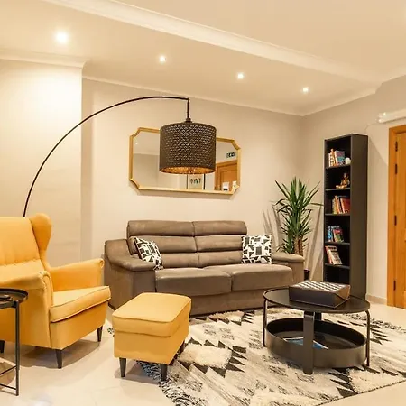 Spacious And Flat In Spinola Bay Апартаменты