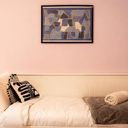 Апартаменты Spacious And Flat In Spinola Bay Сент Джулианс