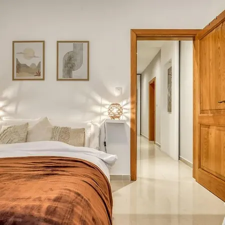 Spacious And Flat In Spinola Bay * Saint Julian's