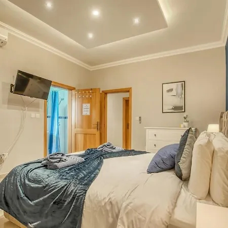 Apartment Spacious And Flat In Spinola Bay *