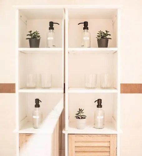 아파트 Spacious And Flat In Spinola Bay *