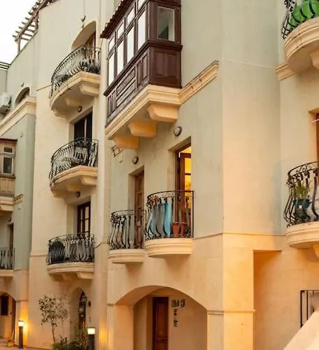 아파트 Spacious And Flat In Spinola Bay