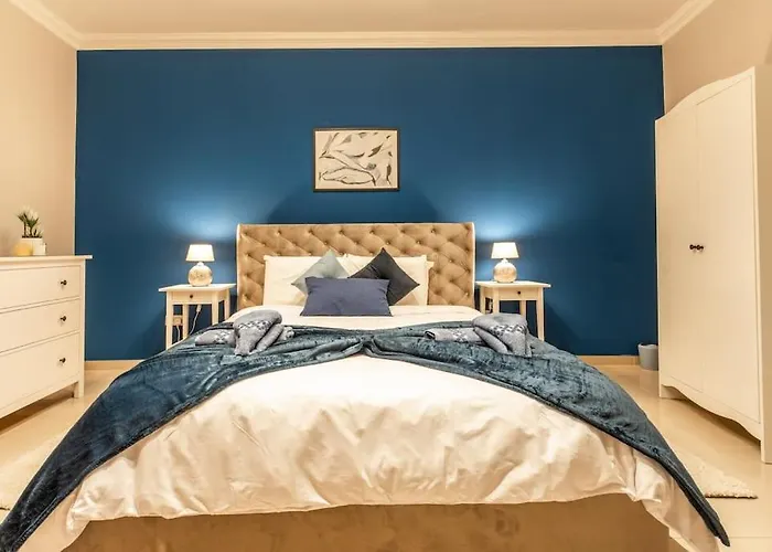 Spacious And Flat In Spinola Bay *