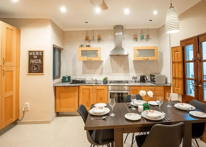 Spacious And Flat In Spinola Bay * Saint Julian's