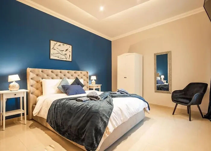 Spacious And Flat In Spinola Bay *
