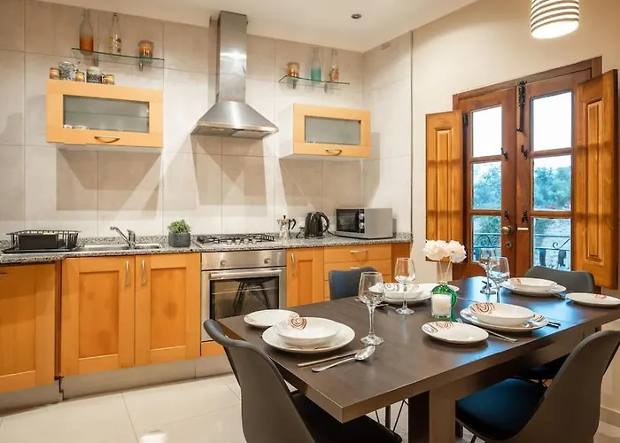 Spacious And Flat In Spinola Bay Lejlighed *